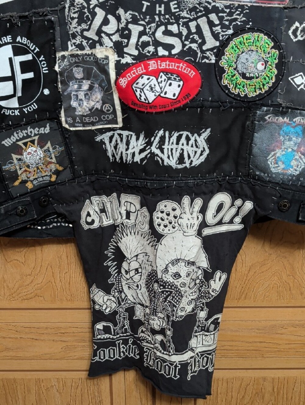Black Studded Punk Vest with Band Patches - Picture 8 of 9